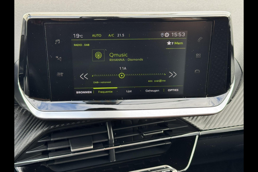 Peugeot 2008 1.2 PureTech Active Cruise control Climate control Achteruitrijcamera Apple/Android Carplay DAB Parkeersensoren V/A