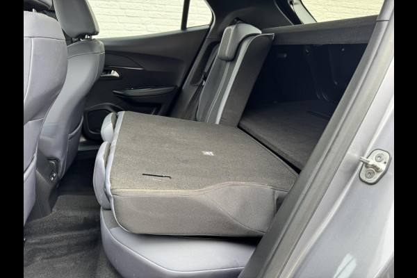 Peugeot 2008 1.2 PureTech Active Cruise control Climate control Achteruitrijcamera Apple/Android Carplay DAB Parkeersensoren V/A