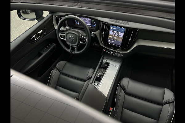 Volvo XC60 T8 AWD Ultimate Dark 455PK | Panorama | R-Design | Pilot-Assist | ACC | Harman-Kardon | Memory | Trekhaak | Sportstoelen | Leder | 21 Inch | Stuur/Stoel/Voorruit-Verwarming | Keyless-Entry | Standkachel | ISO-Glas | Black-Optic | Zwarte Hemel | Draadloos Laden | Carplay | BOVAG Garantie |