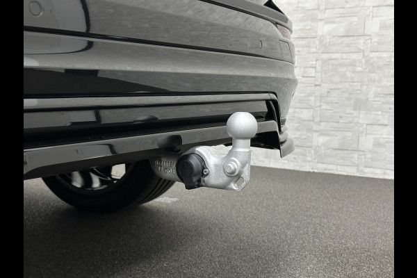Volvo XC60 T8 AWD Ultimate Dark 455PK | Panorama | R-Design | Pilot-Assist | ACC | Harman-Kardon | Memory | Trekhaak | Sportstoelen | Leder | 21 Inch | Stuur/Stoel/Voorruit-Verwarming | Keyless-Entry | Standkachel | ISO-Glas | Black-Optic | Zwarte Hemel | Draadloos Laden | Carplay | BOVAG Garantie |