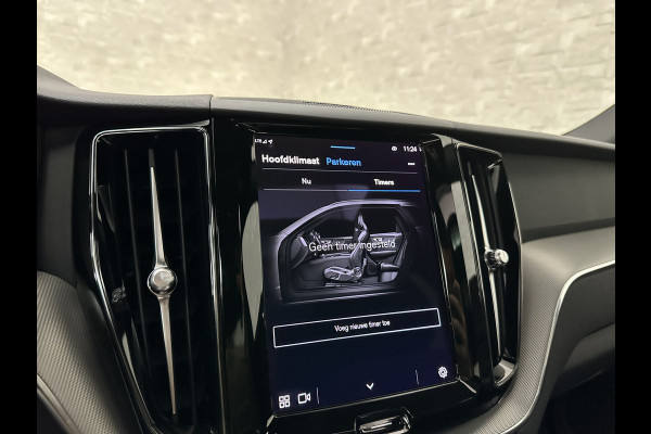 Volvo XC60 T8 AWD Ultimate Dark 455PK | Panorama | R-Design | Pilot-Assist | ACC | Harman-Kardon | Memory | Trekhaak | Sportstoelen | Leder | 21 Inch | Stuur/Stoel/Voorruit-Verwarming | Keyless-Entry | Standkachel | ISO-Glas | Black-Optic | Zwarte Hemel | Draadloos Laden | Carplay | BOVAG Garantie |