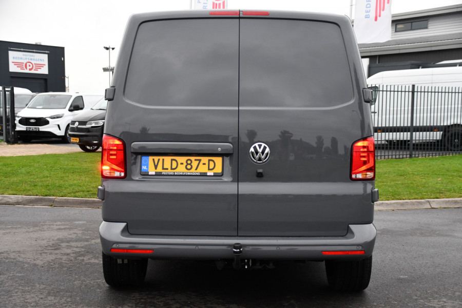 Volkswagen Transporter 2.0 TDI L2H1 Bulli Virtual, Cruise, Carplay, Automaat, Multimedia, Sensoren, 150PK, Trekhaak, LED, UNIEK!