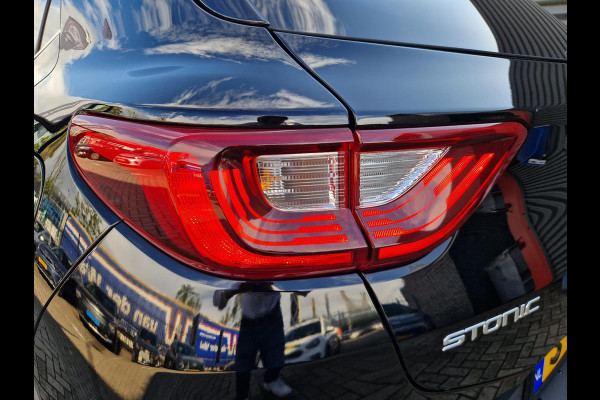 Kia Stonic 1.0 T-GDi MHEV GT-Line | Navi | LM | Camera | Stoelverwarming | Stuurverwarming | Apple Carplay / Android Auto |