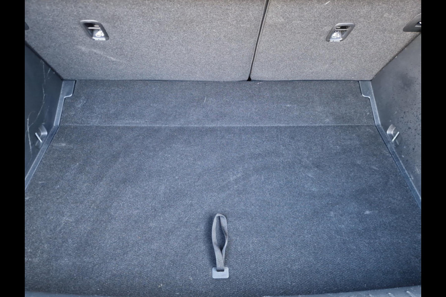 Kia Stonic 1.0 T-GDi MHEV GT-Line | Stoelverwarming | Key-Less | Climate | Navi | Camera | Android Auto\ Apple Carplay | Kia Stonic 1.0 T-GDi MHEV GT-Line | Stoelverwarming | Key-Less | Climate | Navi | Camera | Android Auto\ Apple Carplay |