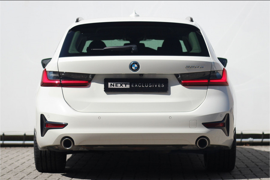 BMW 3 Serie Touring 330e | ACC | Keyless | Camera