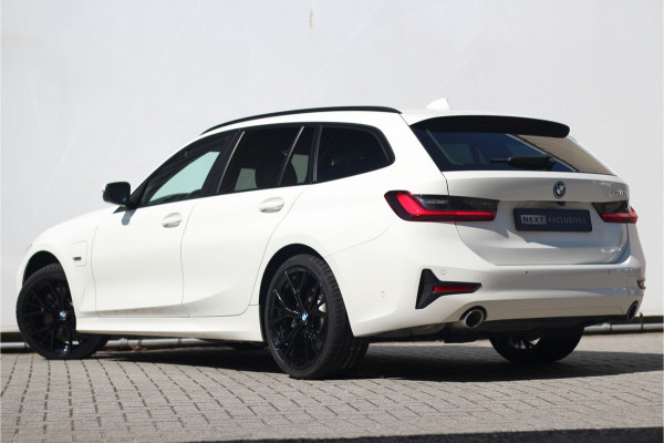 BMW 3 Serie Touring 330e | ACC | Keyless | Camera