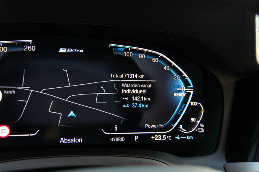 BMW 3 Serie Touring 330e | ACC | Keyless | Camera