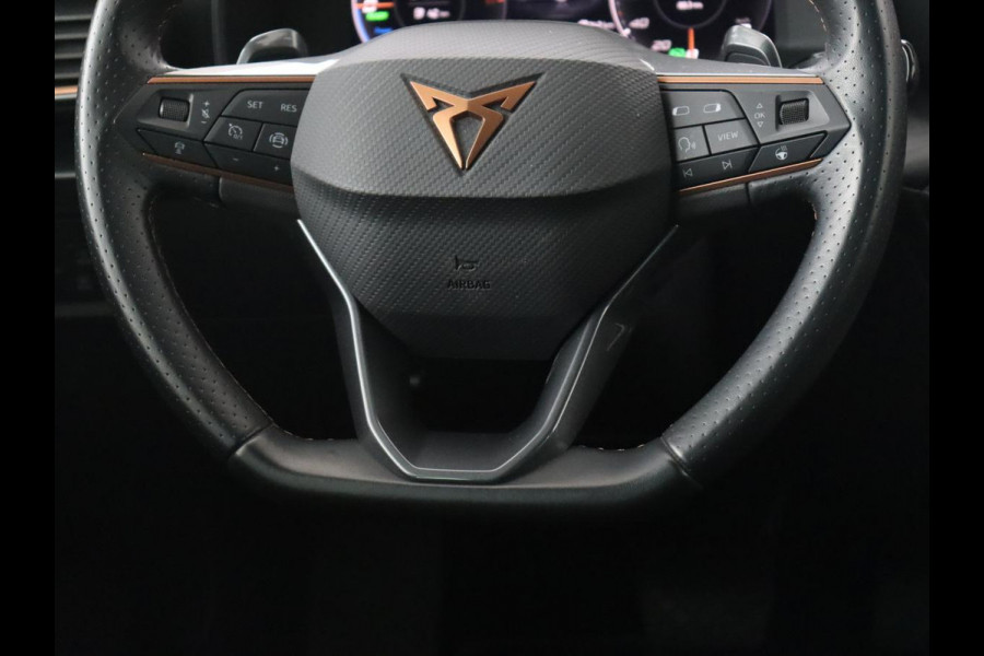 CUPRA Formentor 1.4 e-Hybrid Business | Carplay | Camera | Adaptive cruise | Stuurverwarming | Sportstoelen | Keyless | Sfeerverlichting