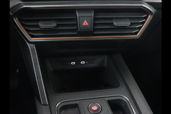 CUPRA Formentor 1.4 e-Hybrid Business | Carplay | Camera | Adaptive cruise | Stuurverwarming | Sportstoelen | Keyless | Sfeerverlichting