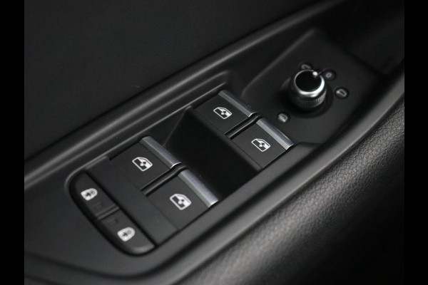 Audi A4 Avant 35 TFSI Launch edition Sport | Navigatie | Full LED | S-Line | Cruise Control | Elektrische Achterklep | Carplay