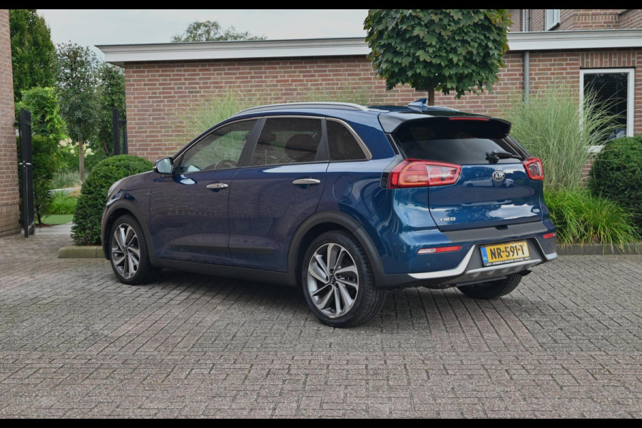 Kia Niro 1.6 GDi Hybrid ExecutiveLine Adaptive Stoelventilatie Memory Leder Keyless 18''