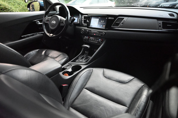 Kia Niro 1.6 GDi Hybrid ExecutiveLine Adaptive Stoelventilatie Memory Leder Keyless 18''