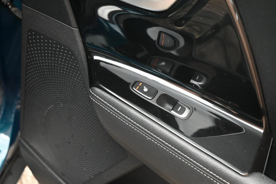 Kia Niro 1.6 GDi Hybrid ExecutiveLine Adaptive Stoelventilatie Memory Leder Keyless 18''