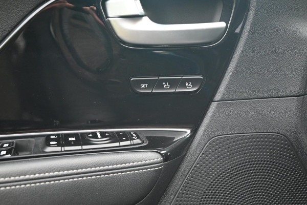 Kia Niro 1.6 GDi Hybrid ExecutiveLine Adaptive Stoelventilatie Memory Leder Keyless 18''