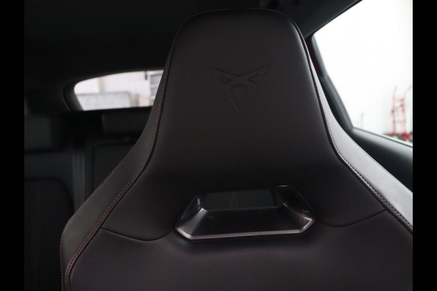 CUPRA Leon Sportstourer 1.4 TSI eHybrid PHEV FR | Trekhaak Wegklapbaar | Stuurverwarming | Full LED | Camera | Stoelverwarming | Apple Carplay