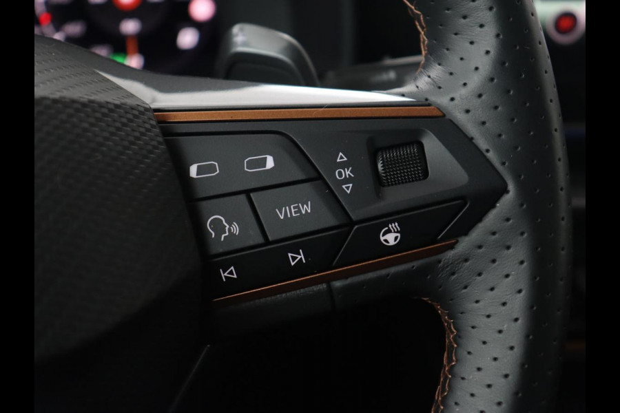 CUPRA Leon Sportstourer 1.4 TSI eHybrid PHEV FR | Trekhaak Wegklapbaar | Stuurverwarming | Full LED | Camera | Stoelverwarming | Apple Carplay
