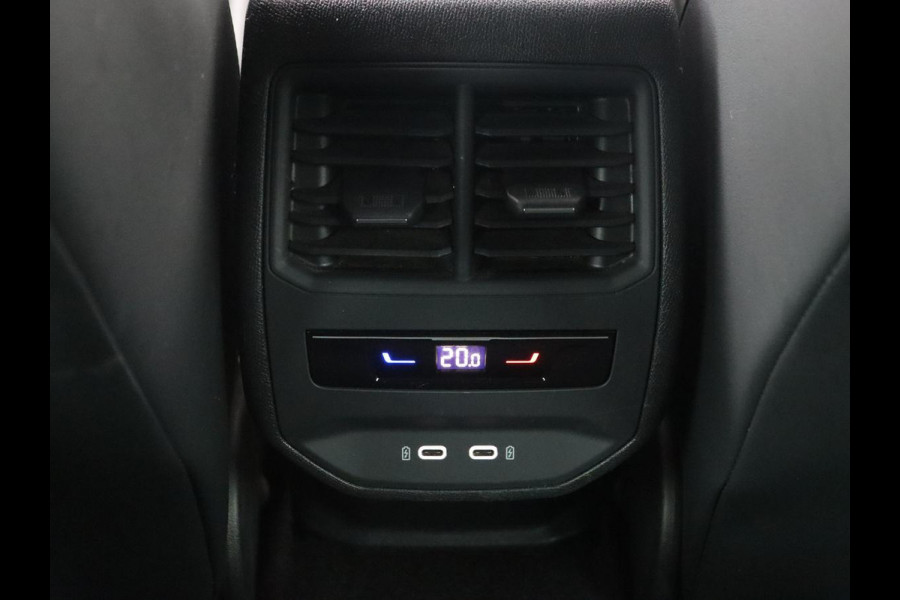 CUPRA Leon Sportstourer 1.4 TSI eHybrid PHEV FR | Trekhaak Wegklapbaar | Stuurverwarming | Full LED | Camera | Stoelverwarming | Apple Carplay