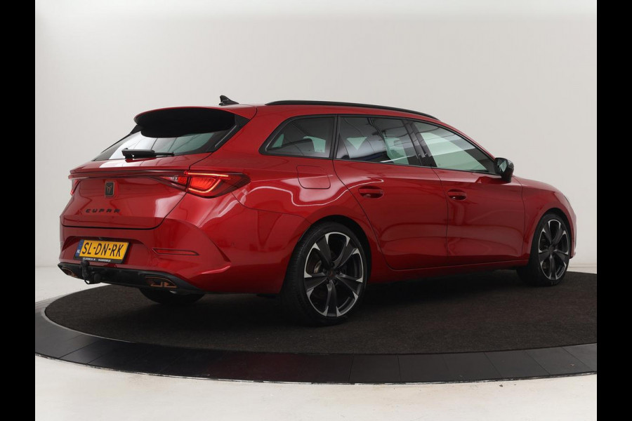 CUPRA Leon Sportstourer 1.4 TSI eHybrid PHEV FR | Trekhaak Wegklapbaar | Stuurverwarming | Full LED | Camera | Stoelverwarming | Apple Carplay