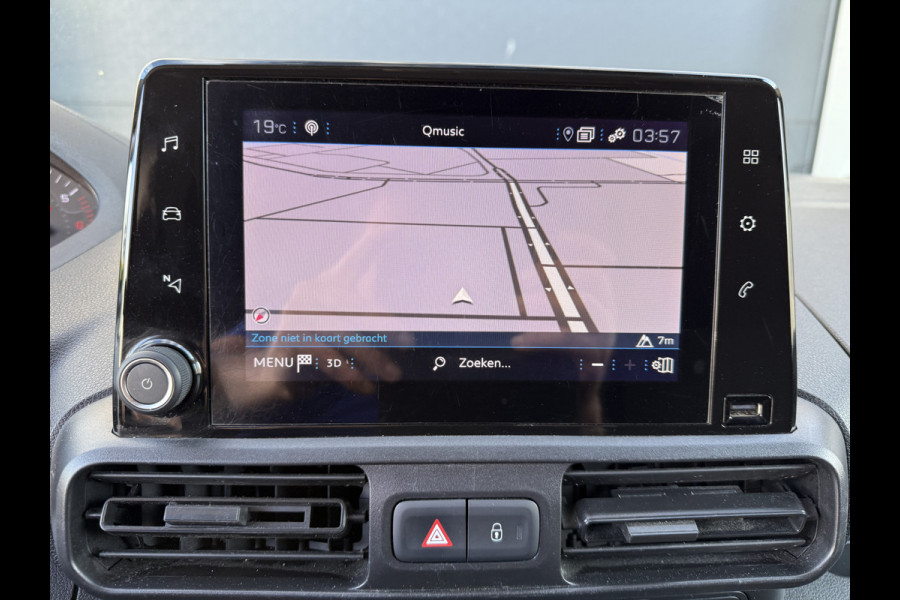 Peugeot Partner 1.2 PureTech 111PK Benzine Premium EMISSIE VRIJE ZONE/ Navigatiesysteem/cruise control/CarPlay