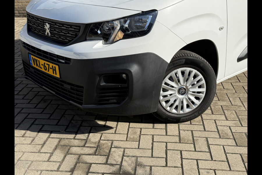 Peugeot Partner 1.2 PureTech 111PK Benzine Premium EMISSIE VRIJE ZONE/ Navigatiesysteem/cruise control/CarPlay