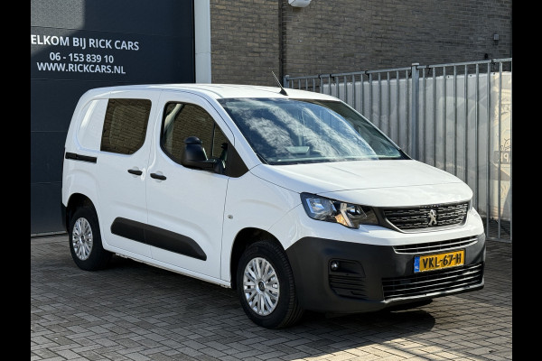 Peugeot Partner 1.2 PureTech 111PK Benzine Premium EMISSIE VRIJE ZONE/ Navigatiesysteem/cruise control/CarPlay