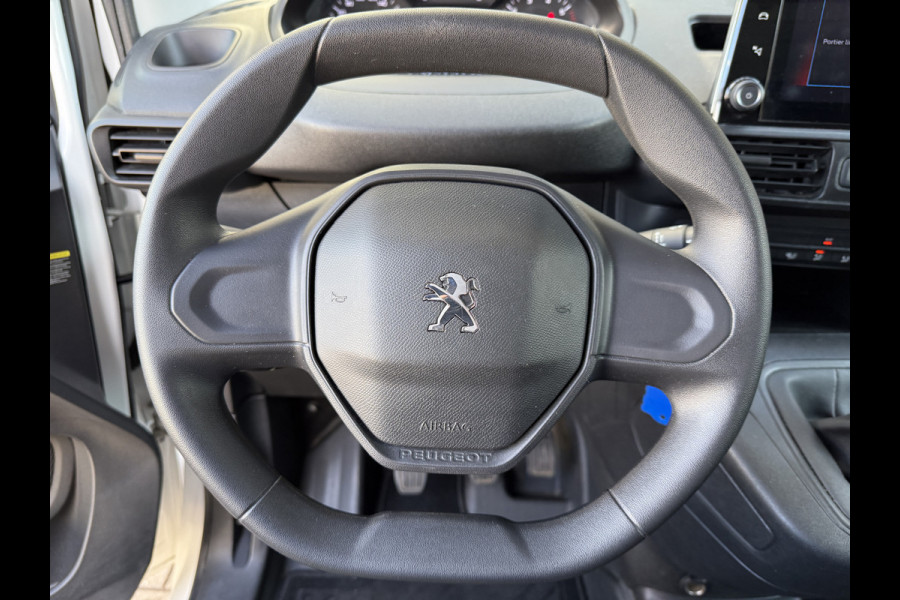 Peugeot Partner 1.2 PureTech 111PK Benzine Premium EMISSIE VRIJE ZONE/ Navigatiesysteem/cruise control/CarPlay