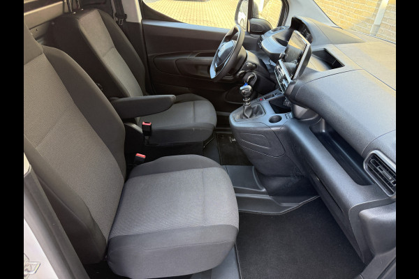 Peugeot Partner 1.2 PureTech 111PK Benzine Premium EMISSIE VRIJE ZONE/ Navigatiesysteem/cruise control/CarPlay