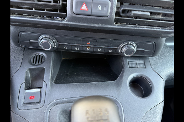 Peugeot Partner 1.2 PureTech 111PK Benzine Premium EMISSIE VRIJE ZONE/ Navigatiesysteem/cruise control/CarPlay