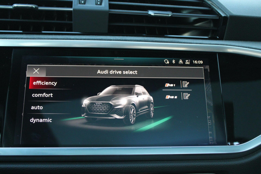 Audi RS Q3 RS Q3 2.5 TFSI