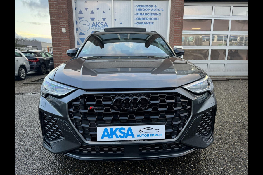 Audi RS Q3 RS Q3 2.5 TFSI