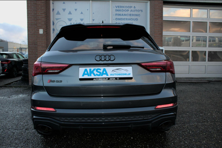 Audi RS Q3 RS Q3 2.5 TFSI