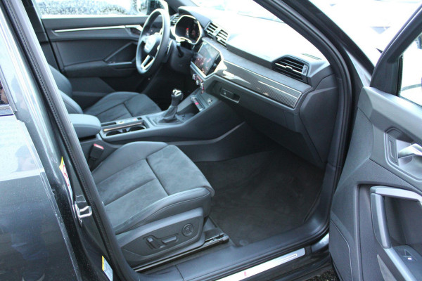 Audi RS Q3 RS Q3 2.5 TFSI