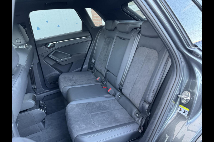 Audi RS Q3 RS Q3 2.5 TFSI