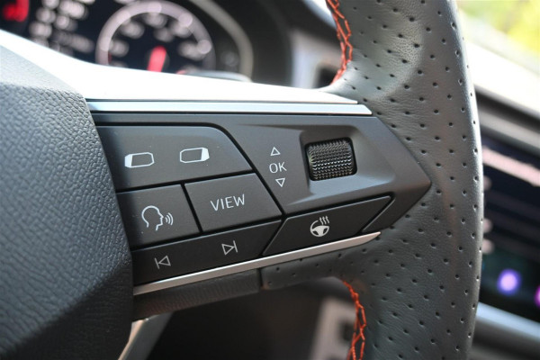 Seat Ateca 1.5 TSI FR DSG Virtual Panorama Trekhaak A.Cruise '21