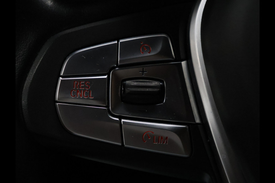 BMW X3 xDrive30i High Executive Luxury Line [SCHUIFKANTELDAK, VOL LEDER, ADAPTIVE LED, PDC V+A, STOELVERWARMING, CRUISE, BLUETOOTH, CLIMATE, NIEUWSTAAT]
