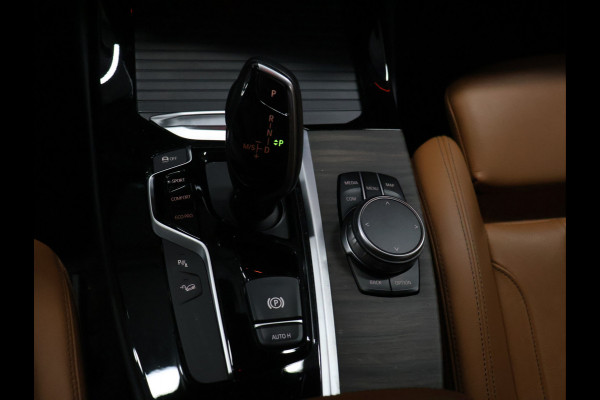 BMW X3 xDrive30i High Executive Luxury Line [SCHUIFKANTELDAK, VOL LEDER, ADAPTIVE LED, PDC V+A, STOELVERWARMING, CRUISE, BLUETOOTH, CLIMATE, NIEUWSTAAT]