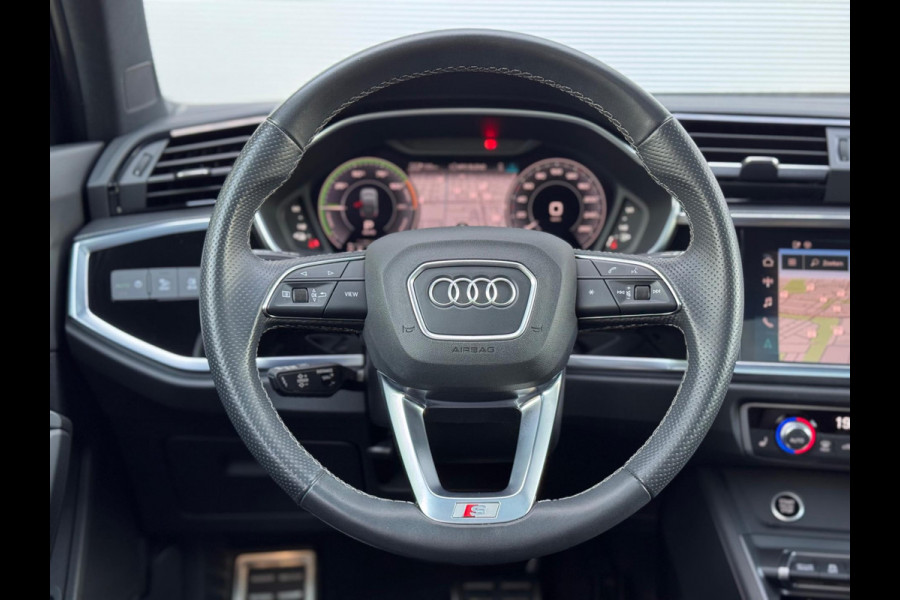 Audi Q3 Sportback 45 TFSI e S Edition Pano/Memory/Sfeer/Matrix