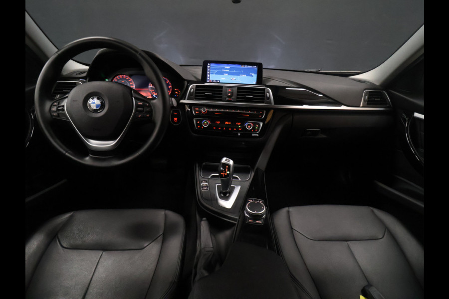 BMW 3 Serie Touring 320i Luxury Edition [GROOT NAVIGATIE, VOL LEDER, STOELVERWARMING, PDC ACHTER, LEDVERLICHTING, BLUETOOTH, CLIMATE CONTROL, NIEUWSTAAT]