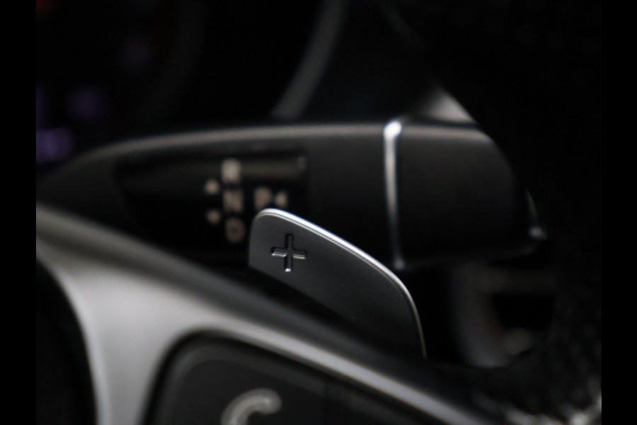 Mercedes-Benz C-Klasse 200 AMG Sport Night pakket [CAMERA, VOL LEDER, LEDVERLICHTING, STOELVERWARMING, PDC V+A, BLUETOOTH, CRUISE, CLIMATE, NIEUWSTAAT]