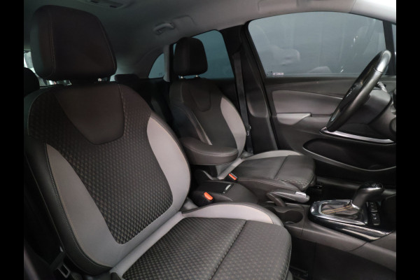 Opel Crossland X 1.2 Turbo Innovation [APPLE CARPLAY, ANDROID AUTO, CAMERA, STOELVERWARMING, LANE ASSIST, DODE HOEK DETECTIE, NIEUWSTAAT]
