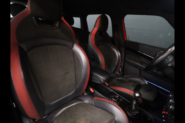 MINI Countryman 2.0 Cooper S Chili JCW [APPLE CARPLAY, SPORTSTUUR, SPORTSTOELEN, STOELVERWARMING, PDC V+A, CRUISE, CLIMATE, NIEUWSTAAT]