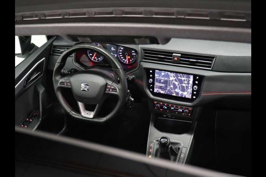 Seat Ibiza 1.0 TSI FR Business Intense [BEATS, SCHUIFKANTELDAK, CAMERA, STOELVERWARMING, APPLE CARPLAY, FR VELGEN, NIEUWSTAAT]