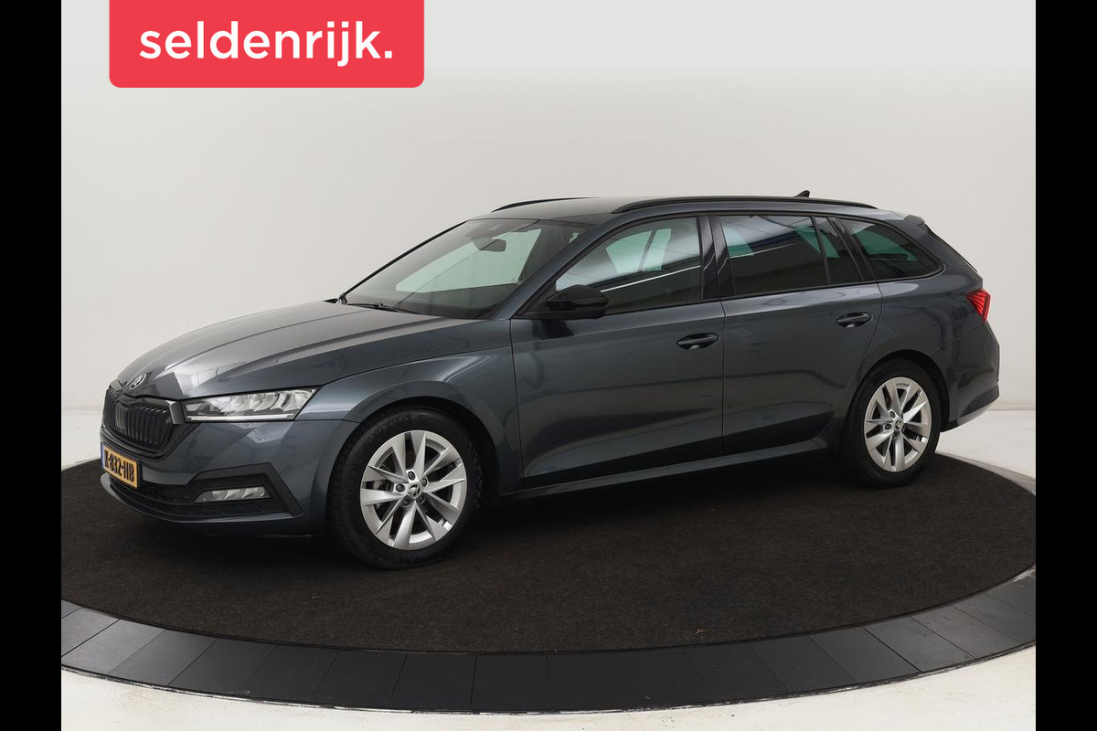 Škoda Octavia Combi 1.0 e-TSI Sport Bns | Automaat | Carplay | Cruise Control | LED | Sfeer verlichting | Climate controle | PDC | Sportstoelen | DAB+ Škoda Octavia Combi 1.0 e-TSI Sport Bns | Automaat | Carplay | Cruise Control | LED | Sfeer verlichting | Climate controle | PDC | Sportstoelen | DAB+