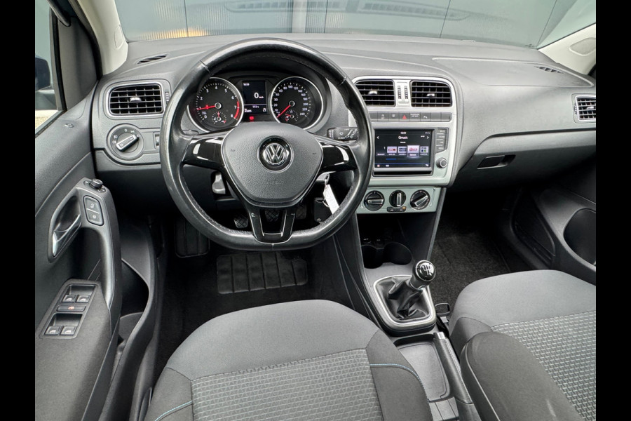 Volkswagen Polo 1.0 BlueMotion Edition * Carplay * Parkeersensoren * Cruise Control * Lm Velgen *