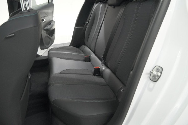 Peugeot 208 PureTech 100 Allure Pack | Camera | Apple Carplay | Stoelverwarming | Parkeersensoren Peugeot 208 PureTech 100 Allure Pack | Camera | Apple Carplay | Stoelverwarming | Parkeersensoren