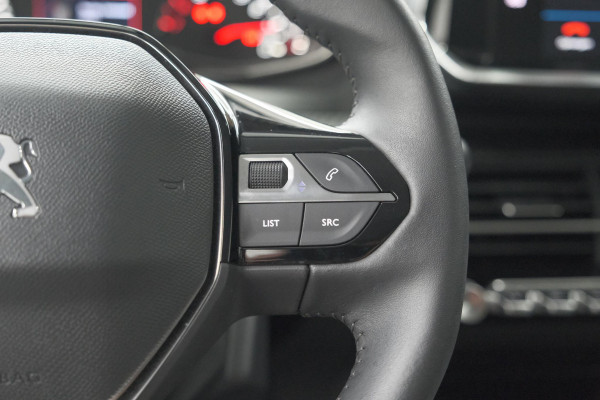 Peugeot 208 PureTech 100 Allure Pack | Camera | Apple Carplay | Stoelverwarming | Parkeersensoren Peugeot 208 PureTech 100 Allure Pack | Camera | Apple Carplay | Stoelverwarming | Parkeersensoren