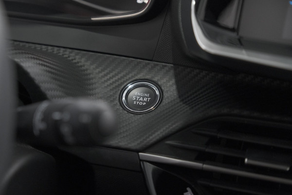 Peugeot 208 PureTech 100 Allure Pack | Camera | Apple Carplay | Stoelverwarming | Parkeersensoren Peugeot 208 PureTech 100 Allure Pack | Camera | Apple Carplay | Stoelverwarming | Parkeersensoren