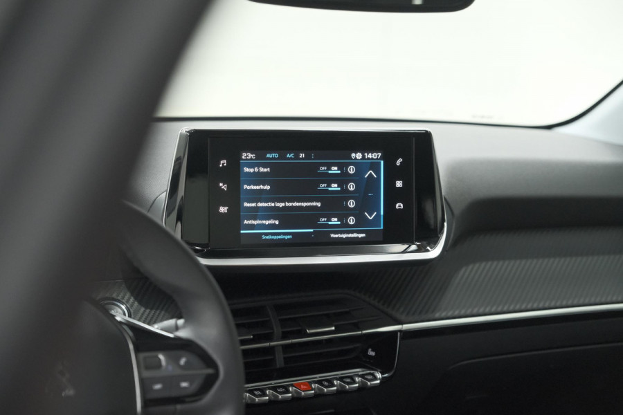 Peugeot 208 PureTech 100 Allure Pack | Camera | Apple Carplay | Stoelverwarming | Parkeersensoren Peugeot 208 PureTech 100 Allure Pack | Camera | Apple Carplay | Stoelverwarming | Parkeersensoren