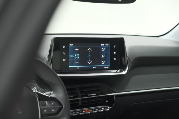 Peugeot 208 PureTech 100 Allure Pack | Camera | Apple Carplay | Stoelverwarming | Parkeersensoren Peugeot 208 PureTech 100 Allure Pack | Camera | Apple Carplay | Stoelverwarming | Parkeersensoren