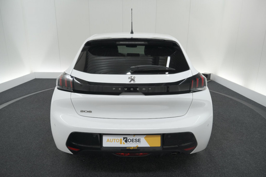 Peugeot 208 PureTech 100 Allure Pack | Camera | Apple Carplay | Stoelverwarming | Parkeersensoren Peugeot 208 PureTech 100 Allure Pack | Camera | Apple Carplay | Stoelverwarming | Parkeersensoren